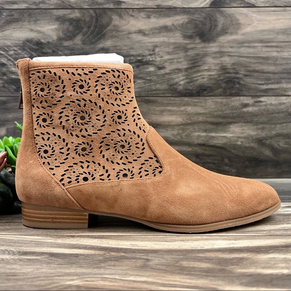 NIB Jack Rogers Ronnie Bootie Laser Cut Luggage Tan Suede - Picture 6 of 14